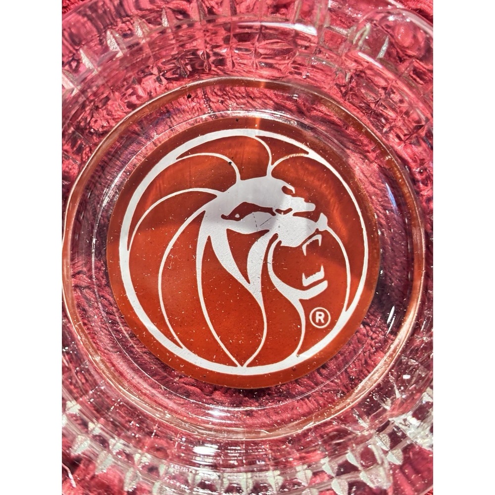 Vintage Red MGM Grand Hotel Casino Ashtray 1980's Lionhead Man Cave Smoke Cigar